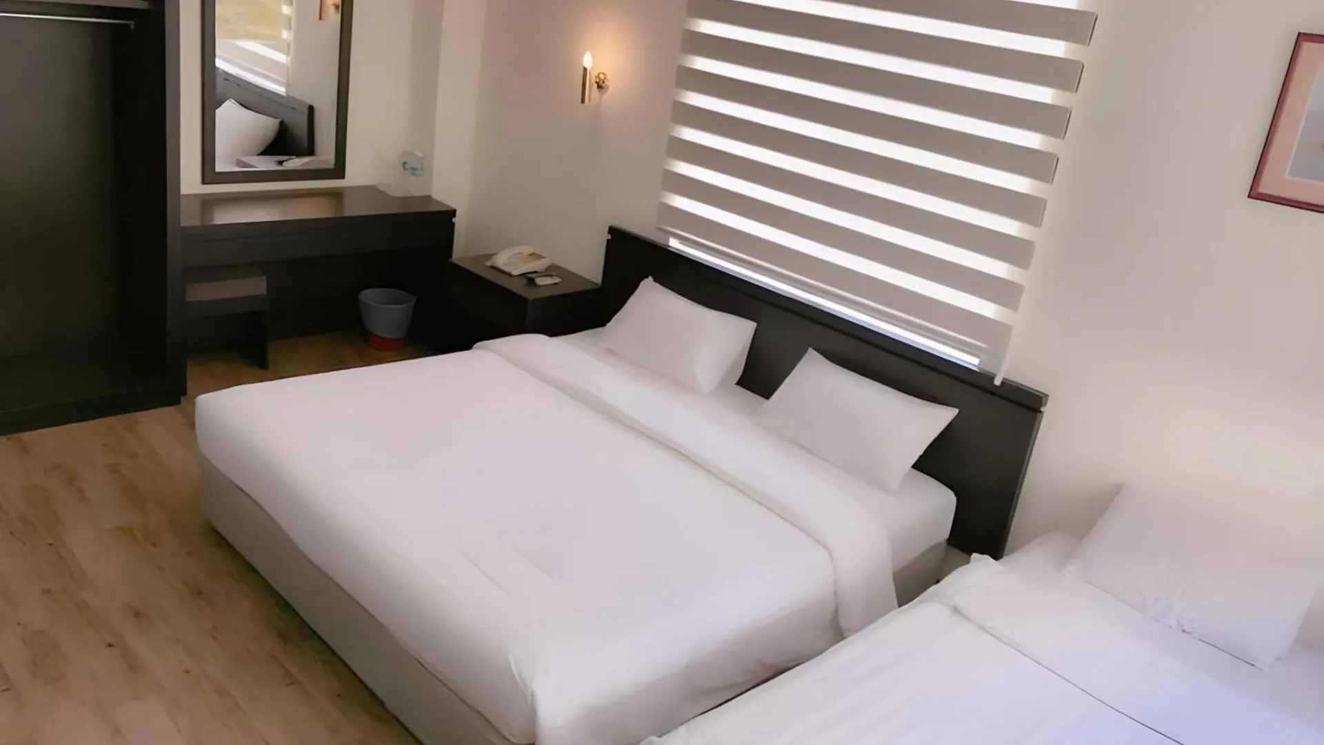 **  Oyo 90847 Hotel Asia City Kota Kinabalu Malaysia